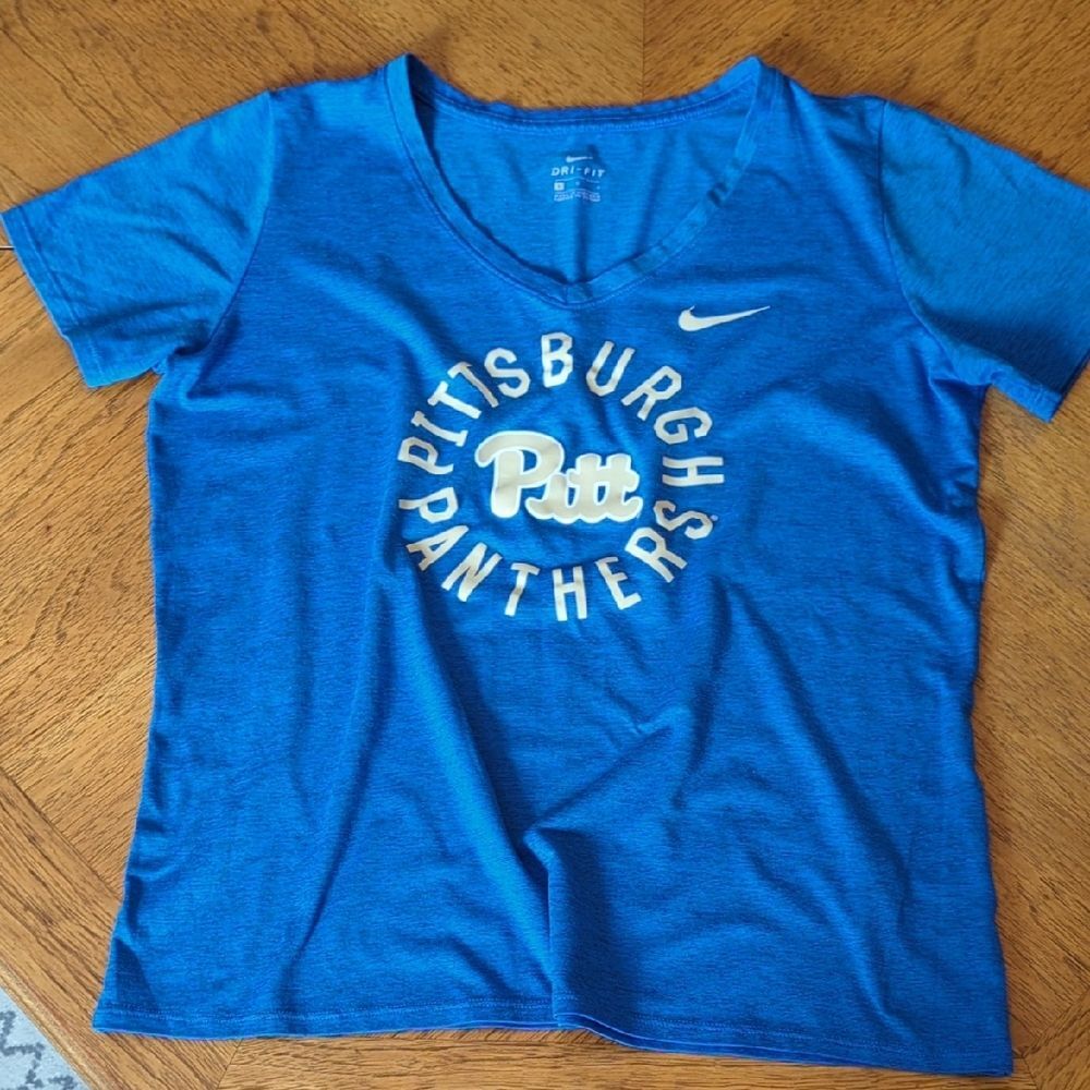 Nike Women's Blue Pittsburg Panthers Fitted Tee